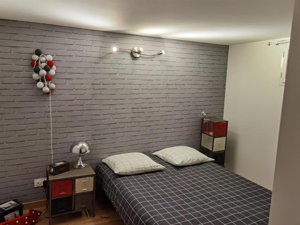 Tres Bel Appartement Avec Vue Sur Les Montagnes Saint Ismier Exterior photo