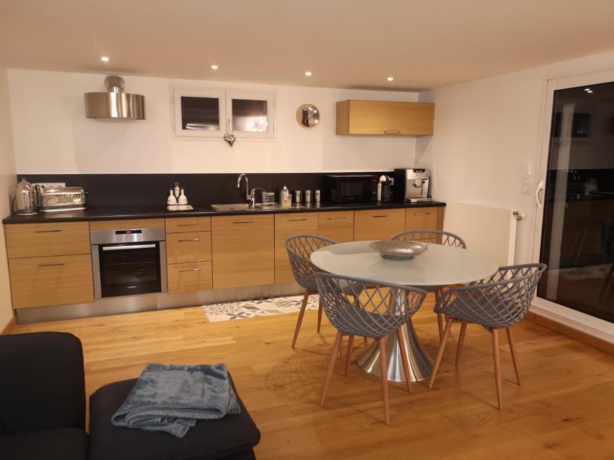 Tres Bel Appartement Avec Vue Sur Les Montagnes Saint Ismier Exterior photo